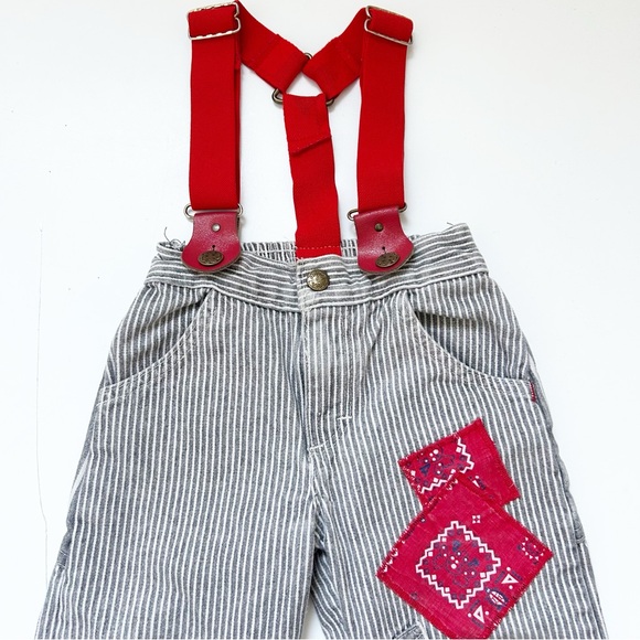 Vintage Retro OshKosh B'gosh Railroad Striped Overalls w/ Suspenders & Patches - Picture 3 of 15